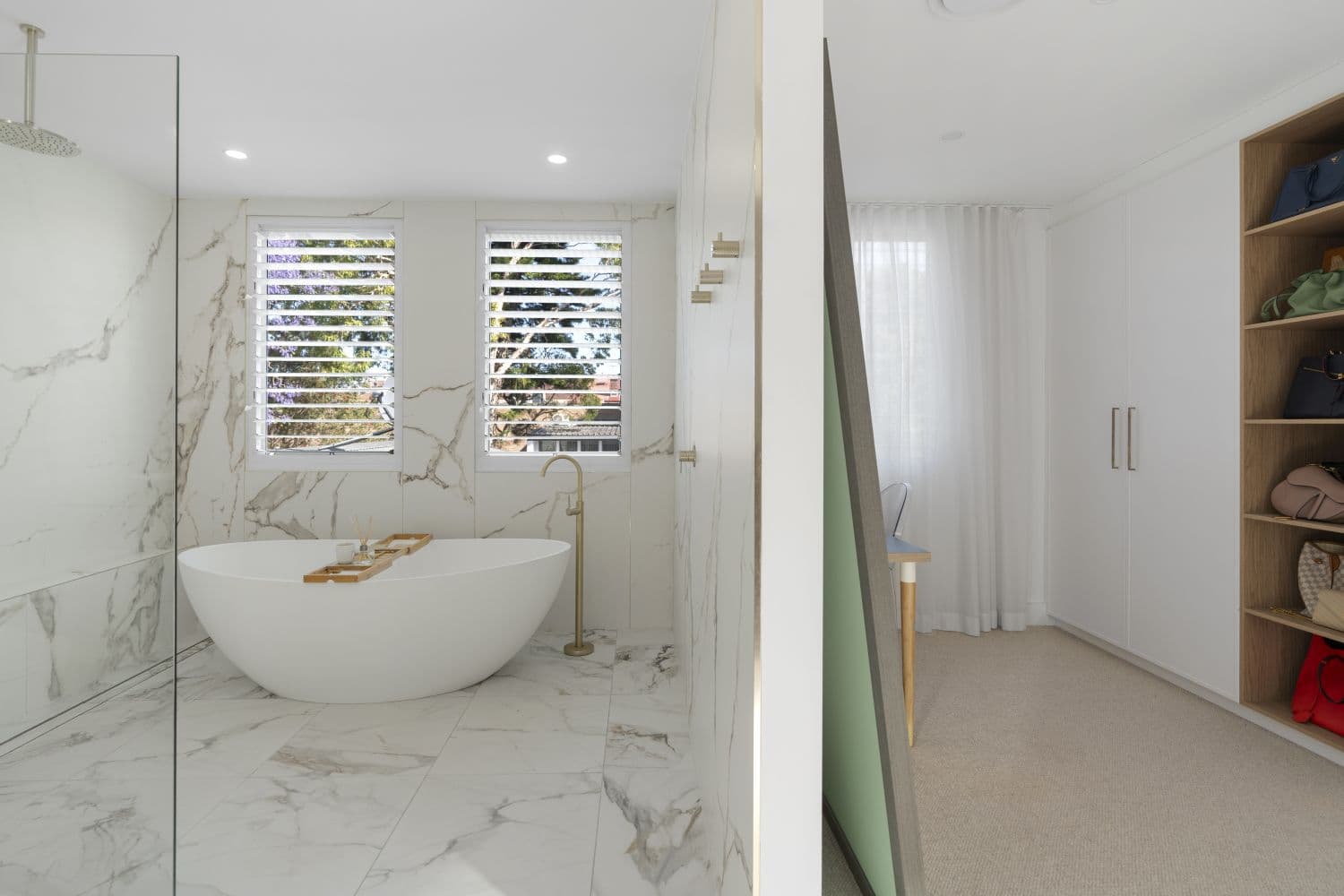 KBLCO bathroom renovation, Sydney. Walk-in shower and natural light.